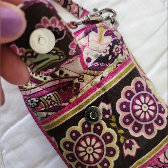Vera Bradley Quilted Paisley Wristlet Wallet - Picture 9 of 11